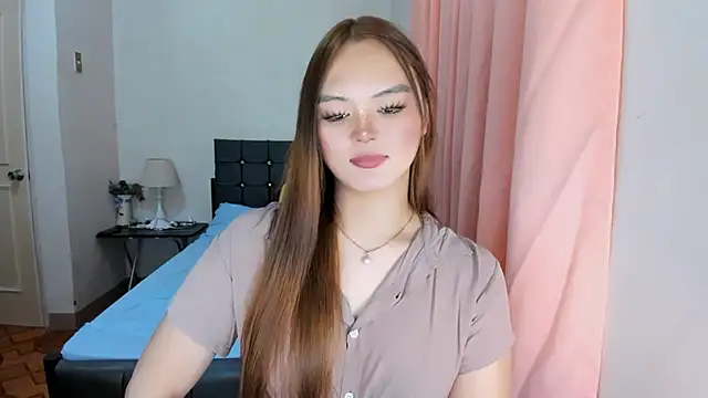 ameliamaureen online show from December 17, 4:34 pm