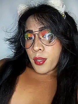 Snapshot of angela_bigdick chatting on October 27, 2:41 am angela bigdick online show from October 27, 2:41 am