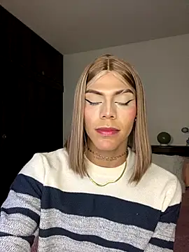 Flora Minx online show from January 8, 10:08 am