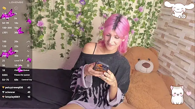 Amy Moonlight online show from June 2, 11:06 pm