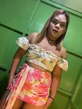 ladymiah online show from February 23, 6:44 pm