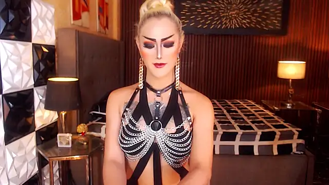 HorseCockDivine online show from February 28, 5:47 am