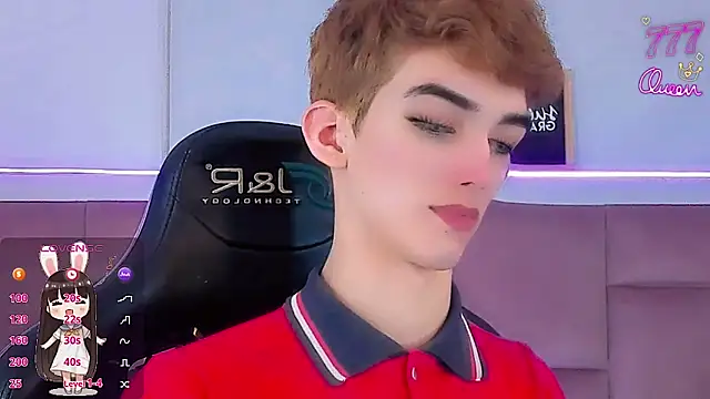 Baby FenixTS online show from February 19, 5:59 am