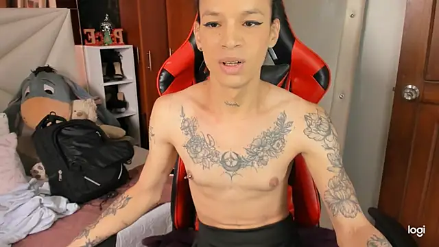 sara slut21 online show from December 24, 4:40 pm