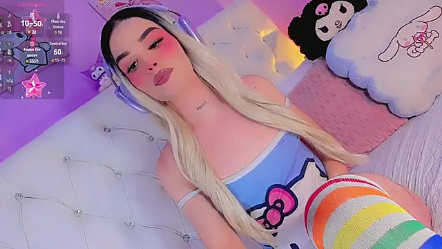 Cattleya White ll online show from February 7, 9:32 pm