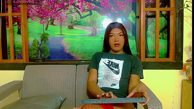 bayolet  online show from December 17, 11:27 am