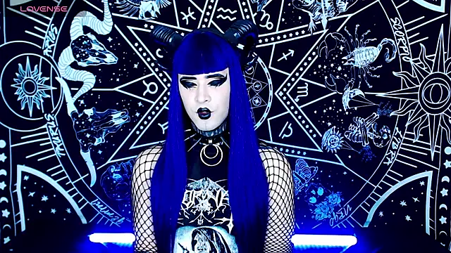 naomi satan online show from October 24, 1:32 am