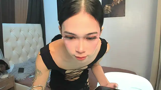 urfantasyhotbaby online show from October 30, 6:18 pm