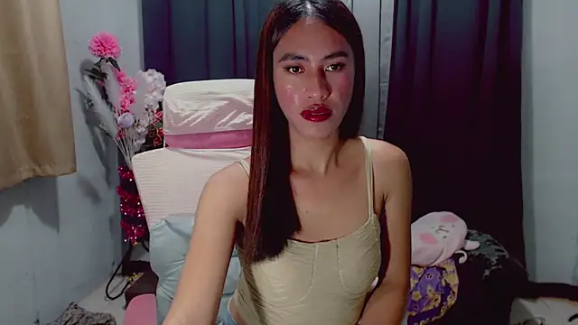 secretmiller  online show from November 22, 4:31 pm