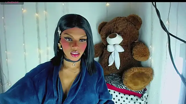 Snapshot of TheBlackwidows chatting on October 15, 10:15 am TheBlackwidows online show from October 15, 10:15 am