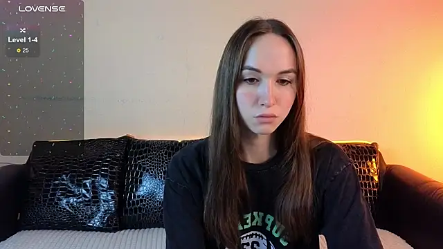 Angeel Kate online show from October 4, 11:22 am