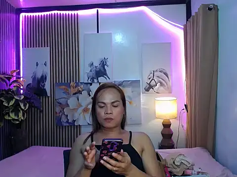 sexy Bella09 online show from January 13, 12:35 pm