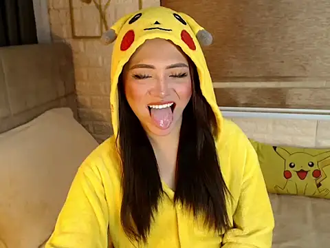 yourdevilsweettsx online show from January 14, 11:41 am