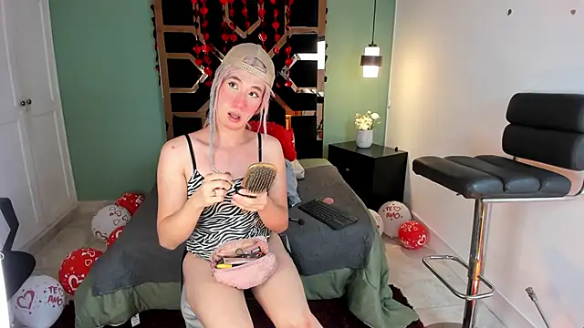 Electra Gosselin online show from February 26, 4:50 am