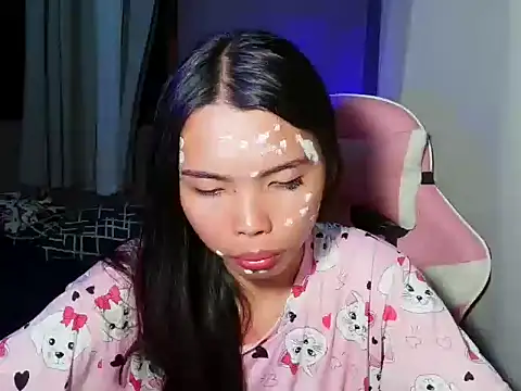 cutie milker online show from May 31, 7:04 pm