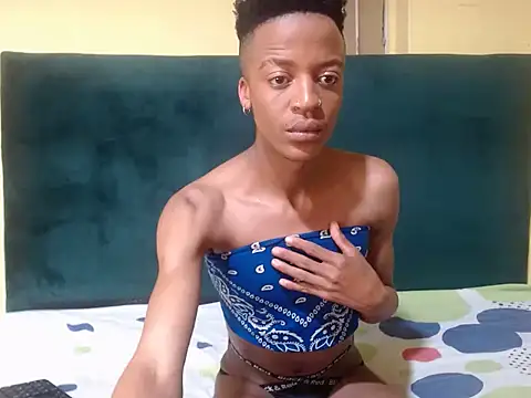 Freaky-Nicky18 online show from September 11, 9:01 pm