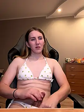 BadGirlStazja online show from October 1, 6:30 pm