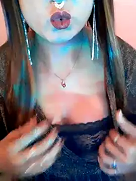 Cutie-Whiskey1 online show from March 4, 10:08 am