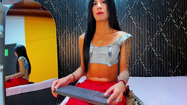Miss Ariaa online show from October 1, 11:44 am