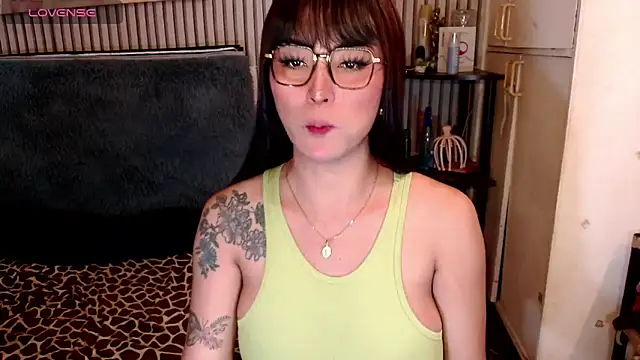 YourDreamTrans online show from October 21, 3:53 am