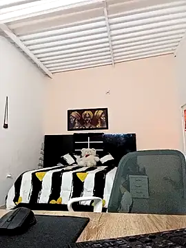 Grreichellsecret  online show from October 29, 3:32 pm