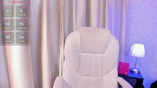 cleeo nile online show from November 25, 4:03 am