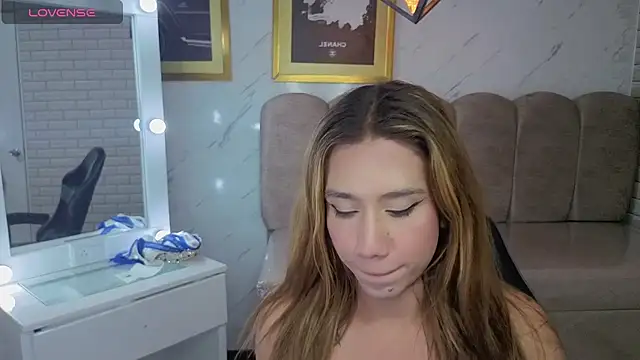 Evy Luxx v online show from February 21, 6:27 am