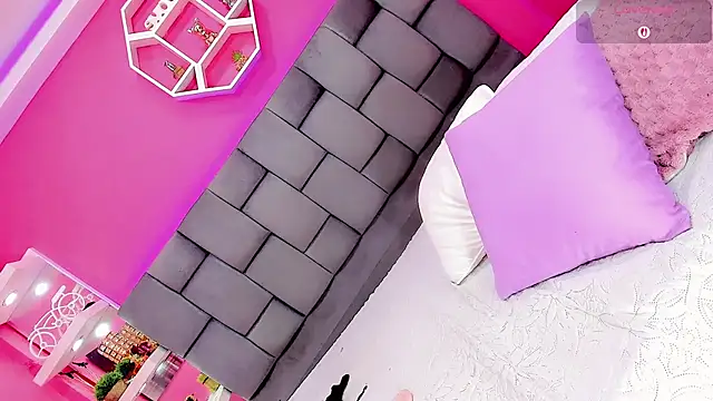 Keysprincess online show from February 3, 1:16 pm