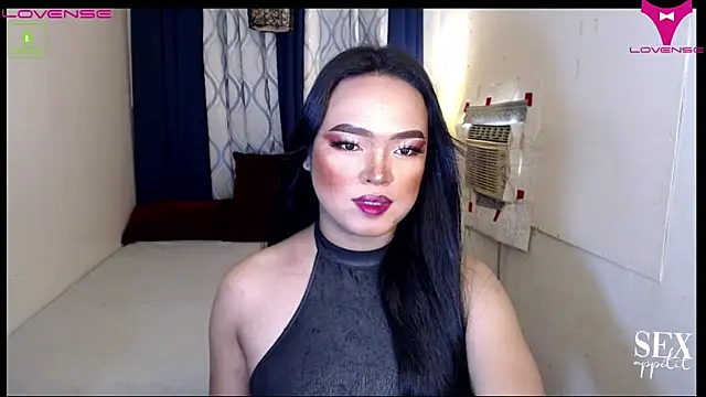 Fantacyloverr online show from June 12, 1:26 am