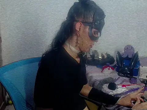 michaeldissts online show from December 17, 5:02 am