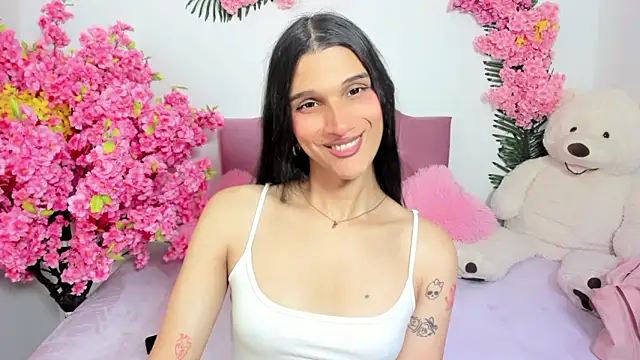 Bianca baldwin  online show from January 7, 8:45 pm