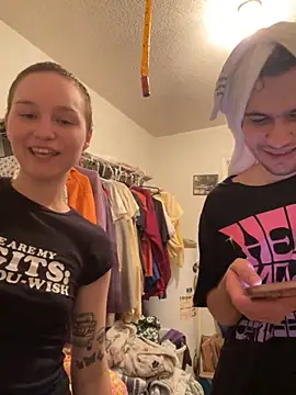 SugarNCinnamon online show from February 8, 12:50 am