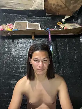 HugeAgatha online show from February 13, 2:13 pm