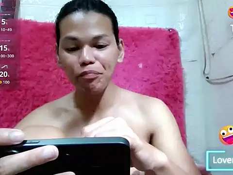 HugeAgatha online show from July 3, 3:45 am