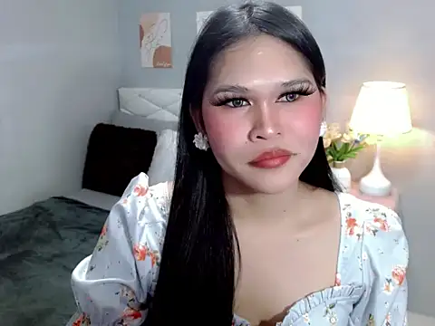 alianabrooks online show from May 15, 3:09 pm