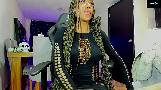 Snapshot of PilarBigCockxxx chatting on October 16, 8:14 am PilarBigCockxxx online show from October 16, 8:14 am