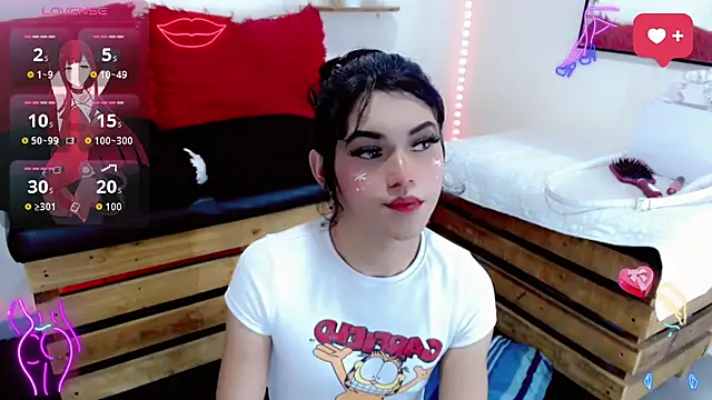 NathalialLooes online show from February 11, 5:15 am