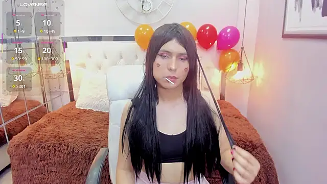 lucyscay  online show from February 14, 11:55 pm