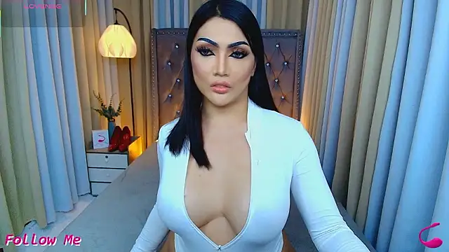 Laureen Hilton online show from March 28, 12:07 pm
