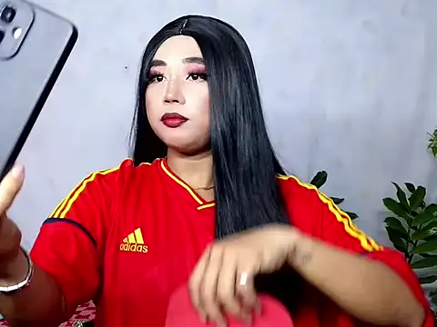 Soctober online show from July 16, 6:25 pm