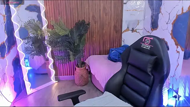 Samcielo tay online show from June 4, 12:02 am