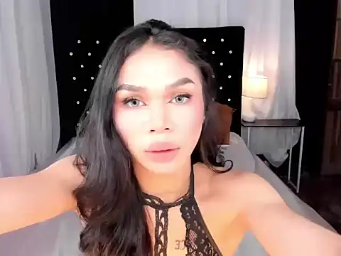 Herecummsamara69 online show from June 16, 1:35 pm