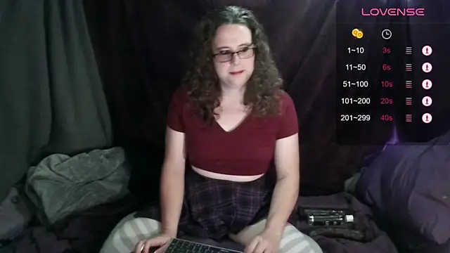 emilymts online show from July 13, 10:22 pm