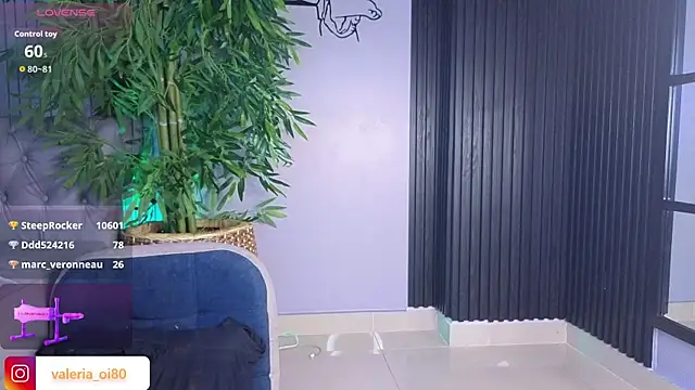 Hot ladyy online show from July 26, 2:53 am
