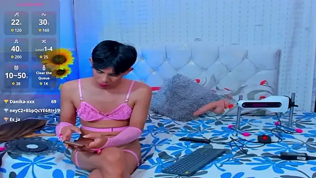 mia katalina online show from July 19, 9:57 am