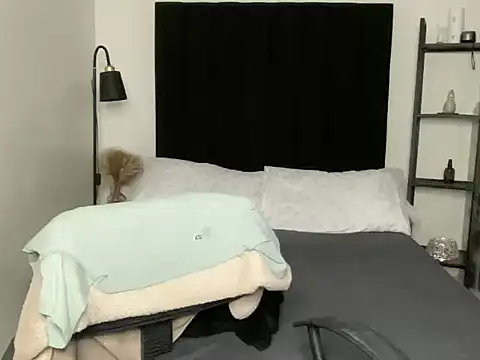 your bianca69 online show from December 17, 6:19 am