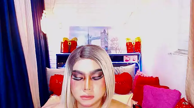 TsGoddessNhicolle online show from January 9, 4:49 pm