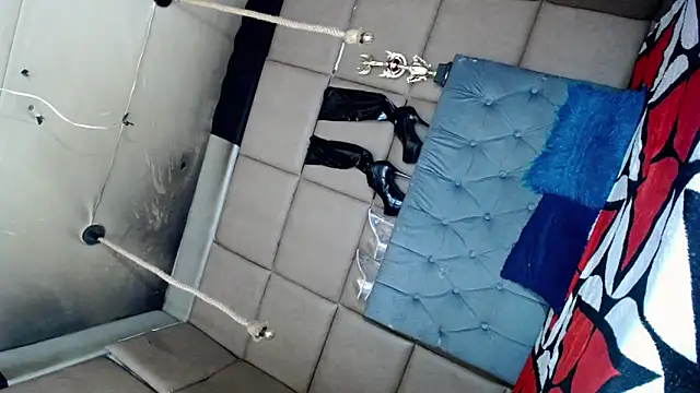 CatrinaGill online show from September 26, 6:54 am