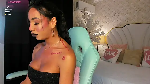 KatalinaMillan online show from October 22, 4:47 am