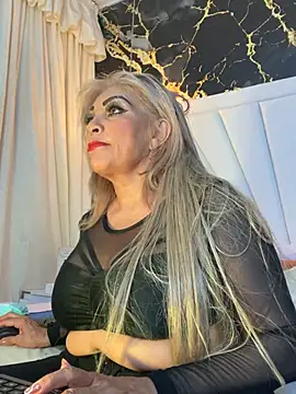 scarlett sexx69 online show from July 15, 11:59 am